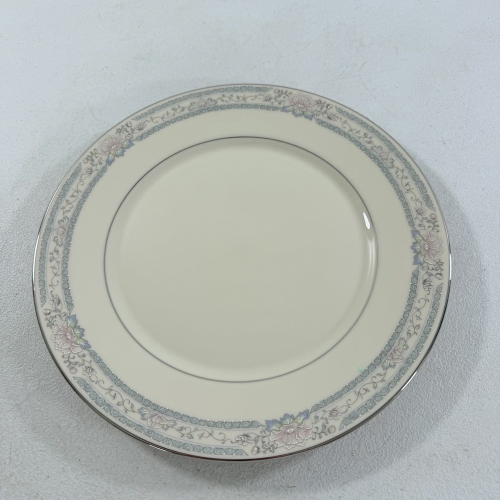 LENOX CHINA Charleston 10 3/4" Dinner Plate Made In USA Beautiful
